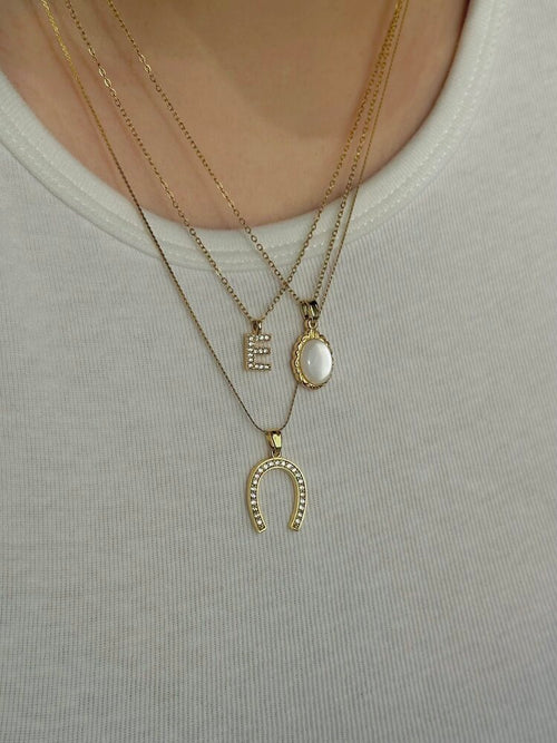 Beyaz Taşlı Kolye - Mond Jewelry