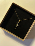 Sallantılı Yıldız Kolye - Mond Jewelry