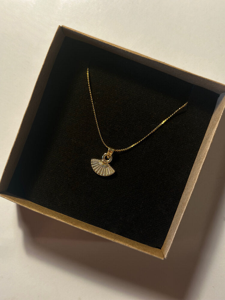 Mini Yelpaze Kolye - Mond Jewelry