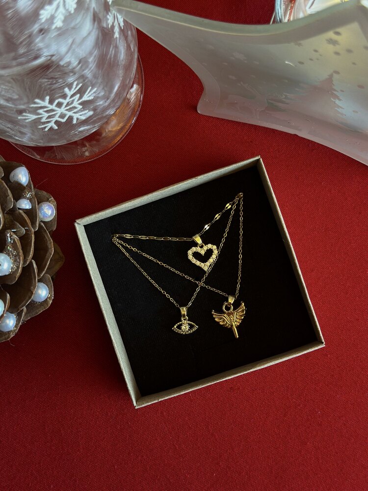 Zirkon Taşlı Kalpli Kolye - Mond Jewelry