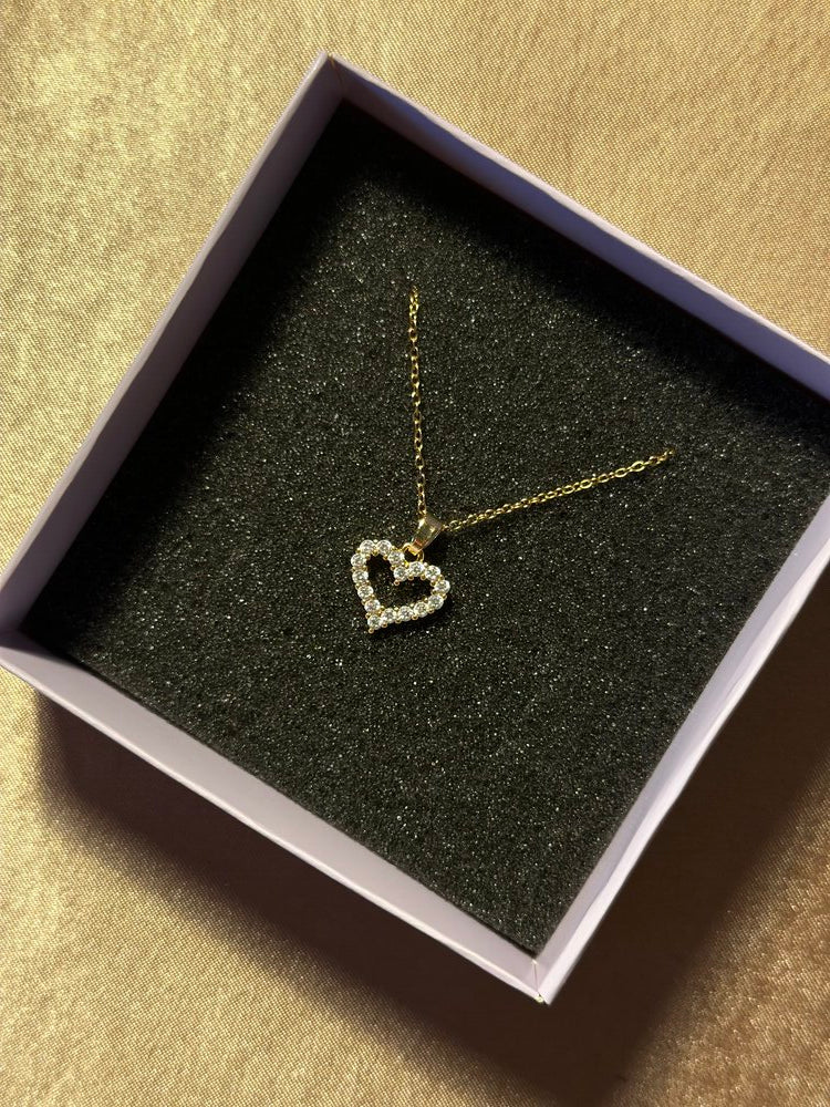 Zirkon Taşlı Kalpli Kolye - Mond Jewelry