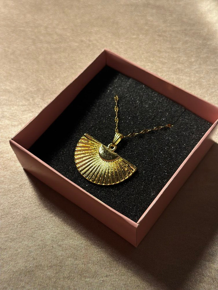 Büyük Yelpaze Kolye - Mond Jewelry